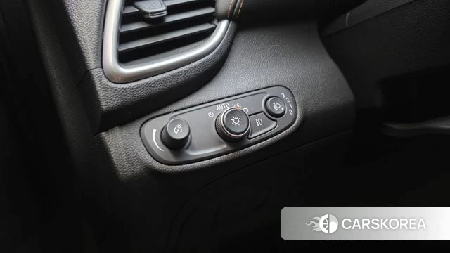 Chevrolet (GM Daewoo) The New Trax id 4502201 из Кореи 7