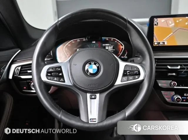 BMW 5 Series (G30) id 3422285 из Кореи 7