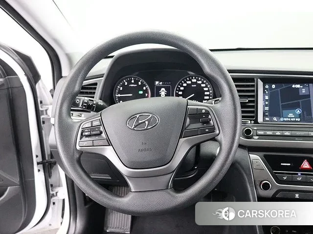 Hyundai Avante AD id 3465094 из Кореи 7