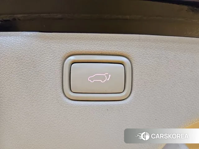 Kia All New Carnival id 3386308 из Кореи 7