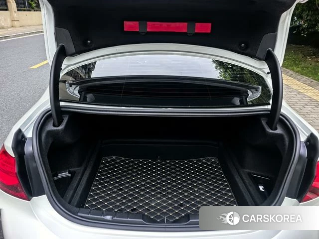 BMW 1 series id 4271245 из Китая 7