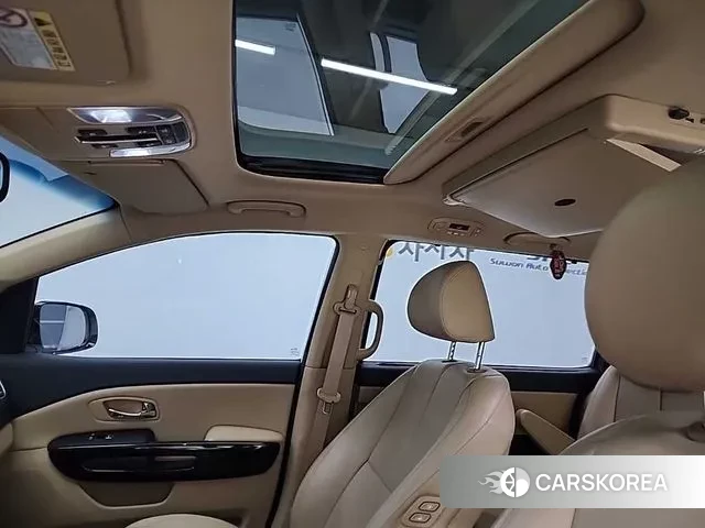 Kia The New Carnival id 3489855 из Кореи 7