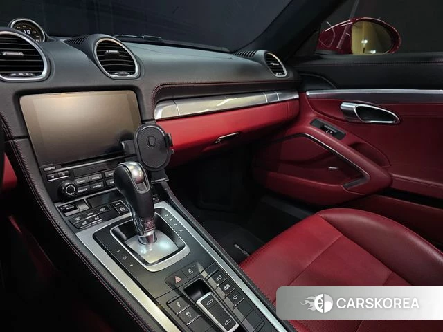 Porsche 718 Boxster id 3965478 из Кореи 7