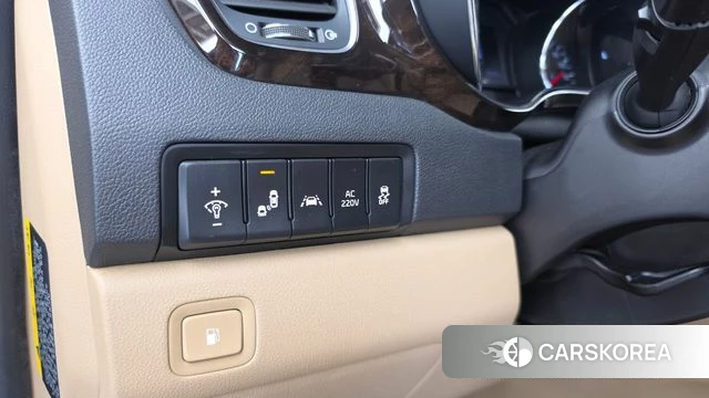 Kia The New Carnival id 4849760 из Кореи 7