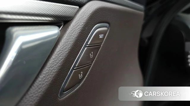 Hyundai The New Grandeur IG id 3936099 из Кореи 7