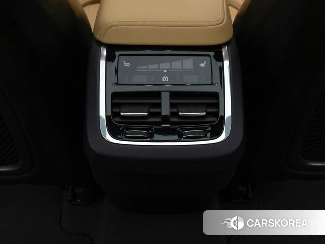 Volvo XC60 second Generation id 4400456 из Кореи 7