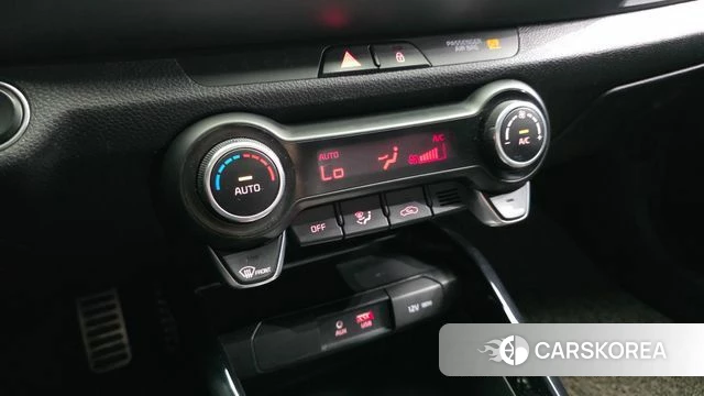Kia Stonic id 4325988 из Кореи 7