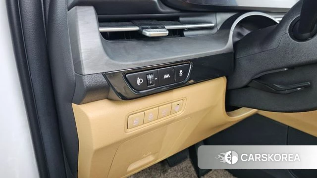 Kia Carnival 4th generation id 4500181 из Кореи 7