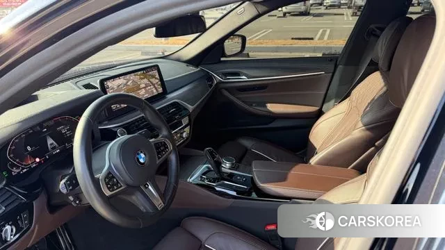 BMW 5 Series (G30) id 3573351 из Кореи 7