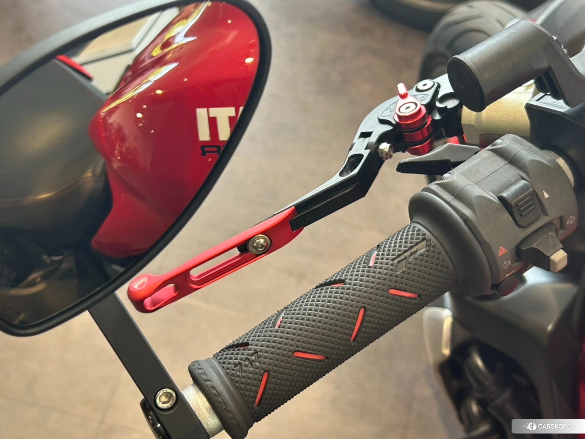 Ducati MONSTER 1200 S id 4348184 из Японии 7