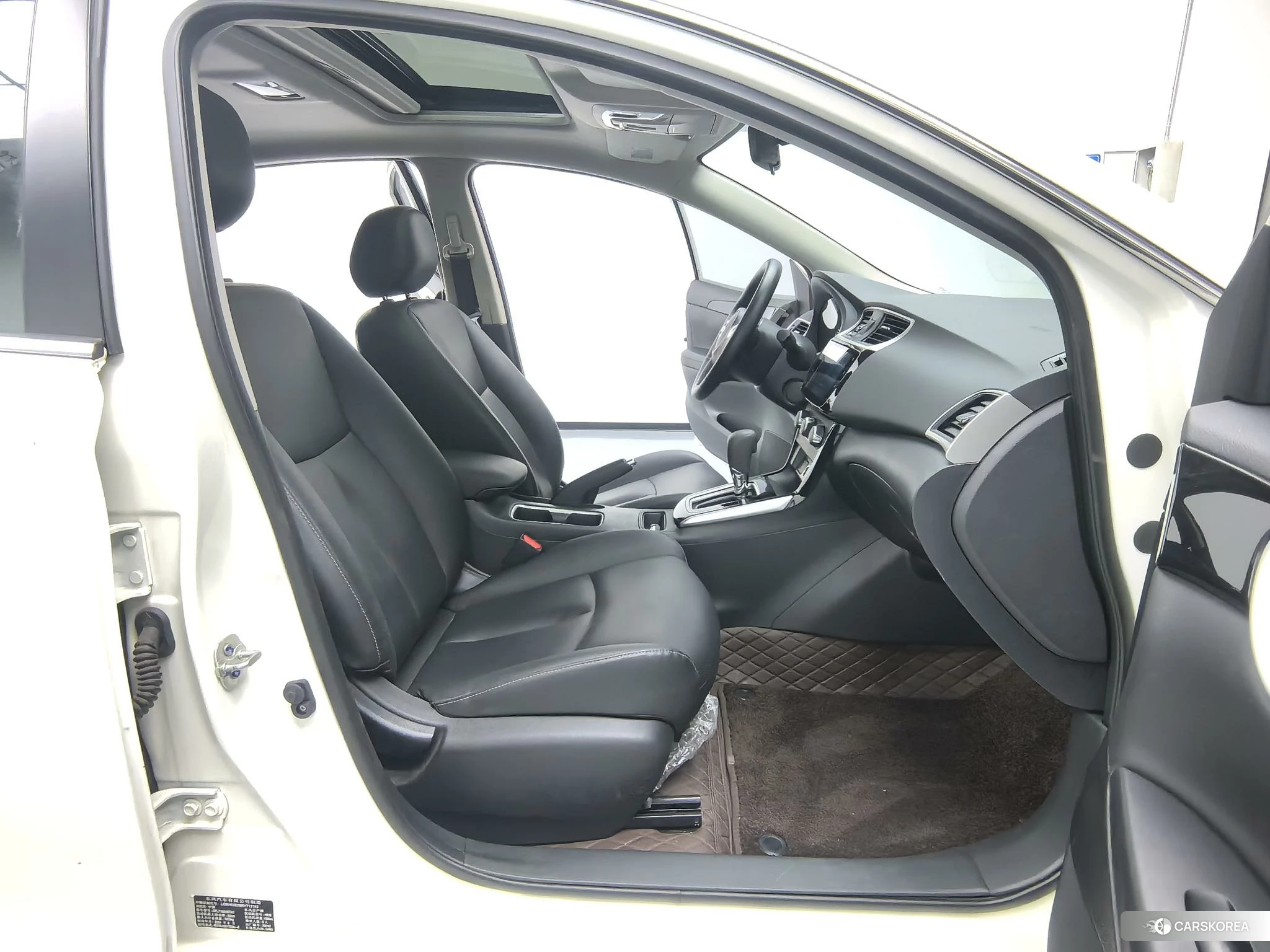 Nissan Xuan Yi id 4473720 из Китая 7