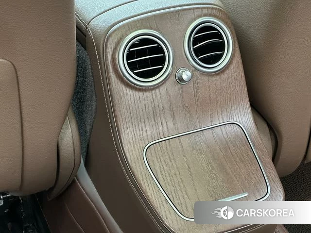 Mercedes-Benz E-class PHEV id 3920479 из Китая 7