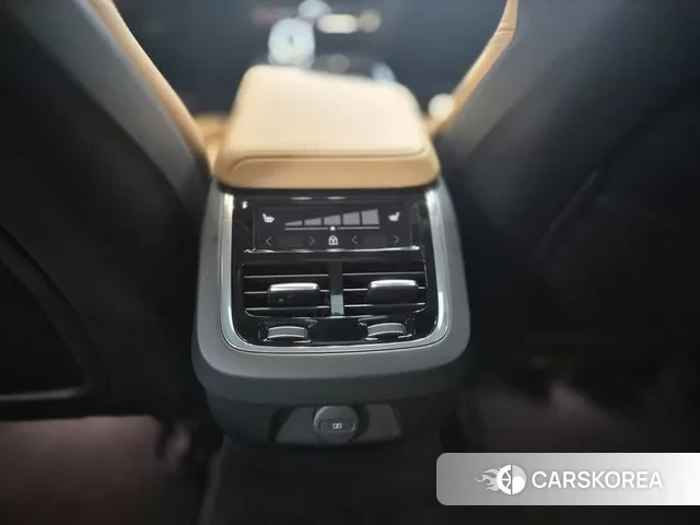 Volvo V60 Cross-Country 2nd Generation id 3222984 из Кореи 7