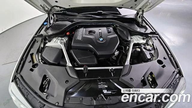 BMW 5 Series (G30) id 2540679 из Кореи 7