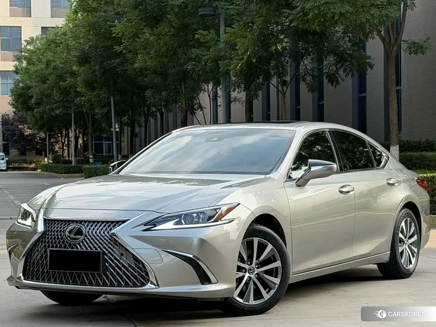 Lexus ES id 4576836 из Китая 7