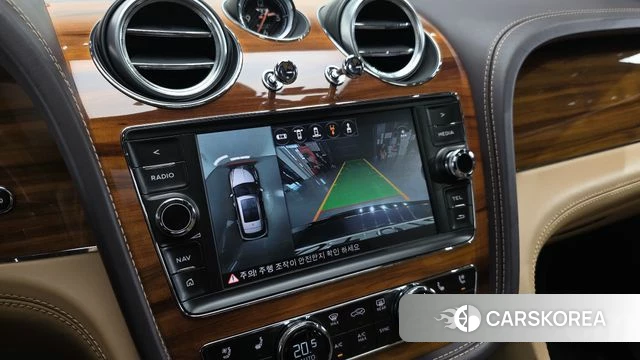 Bentley Bentayga id 4563172 из Кореи 7