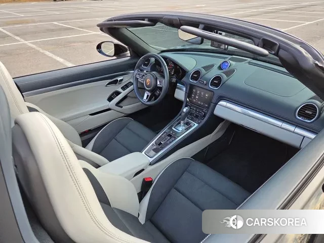 Porsche 718 Boxster id 3505444 из Кореи 7