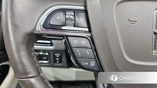 Lincoln Navigator 4th generation id 3044930 из Кореи 7