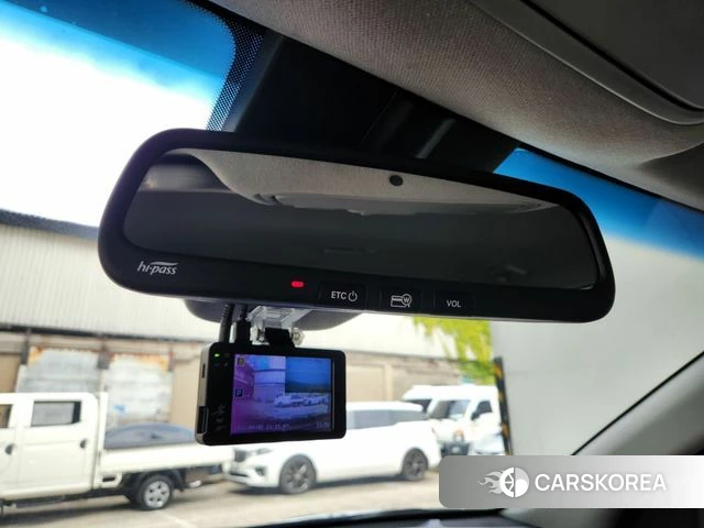 Kia Niro id 4760420 из Кореи 7