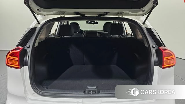 Kia Niro EV id 4316827 из Кореи 7