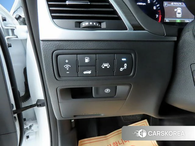 Genesis G80 id 3800992 из Кореи 7