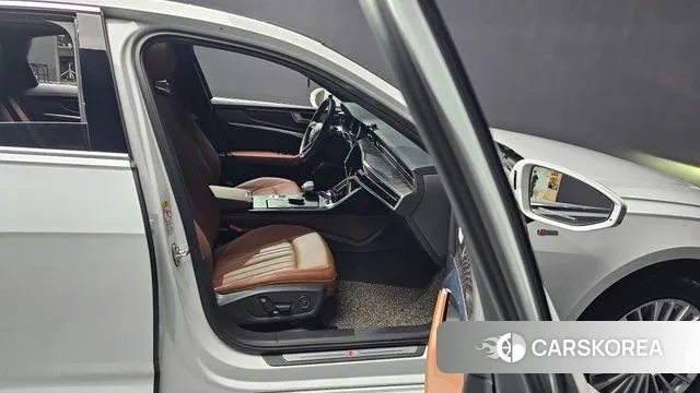 Audi A6 (C8) id 3012806 из Кореи 7