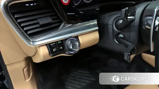 Porsche Panamera (971) id 3592916 из Кореи 7