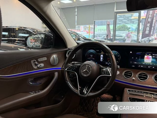 Mercedes-Benz E-class id 4341766 из Китая 7