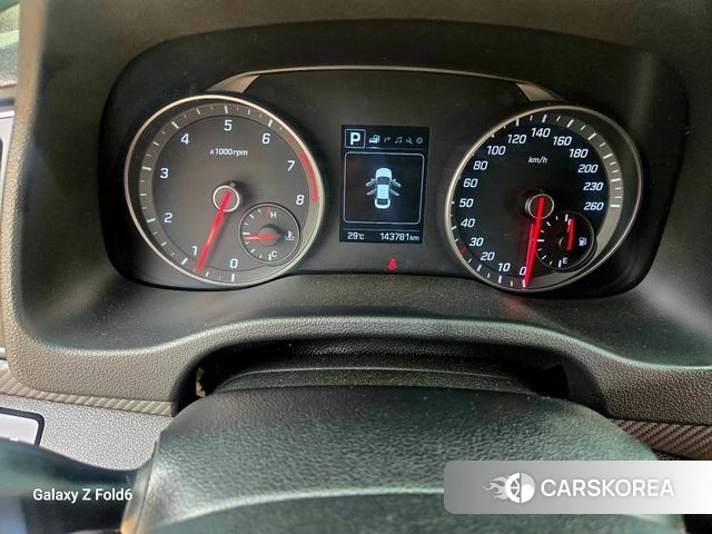 Hyundai Avante AD id 3925083 из Кореи 7