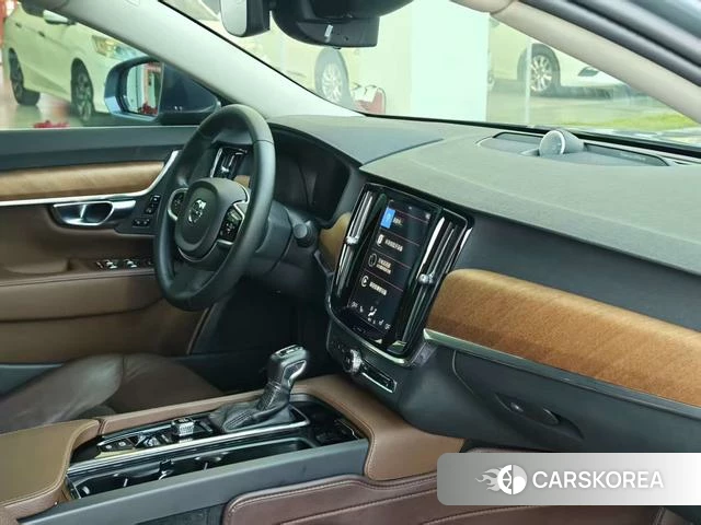 Volvo S90 id 4221602 из Китая 7