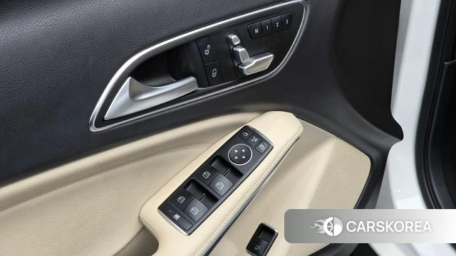 Mercedes-Benz GLA-Class X156 id 4331413 из Кореи 7