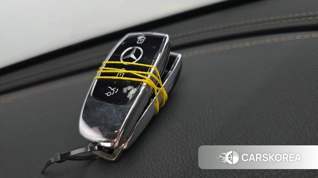 Mercedes-Benz E-Class W213 id 4769411 из Кореи 7