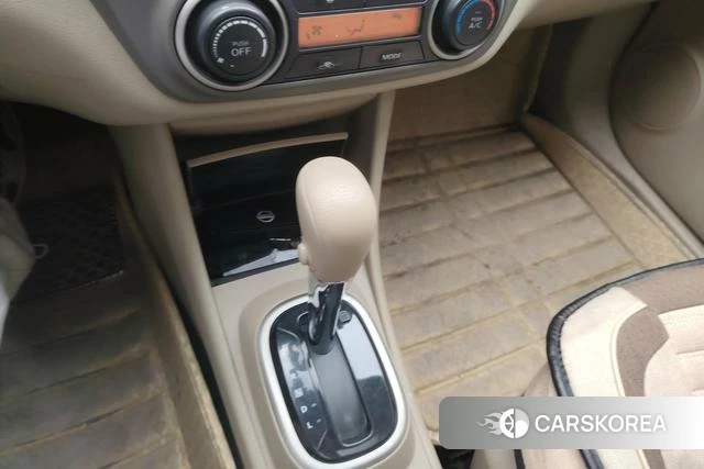 Nissan Xuan Yi id 4207431 из Китая 7