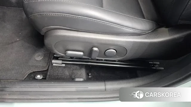 Hyundai Kona (SX2) id 3491886 из Кореи 7