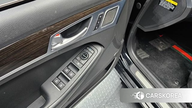 Genesis G80 id 3955333 из Кореи 7