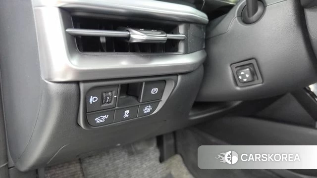 Hyundai Grandeur Hybrid (GN7) id 4700787 из Кореи 7