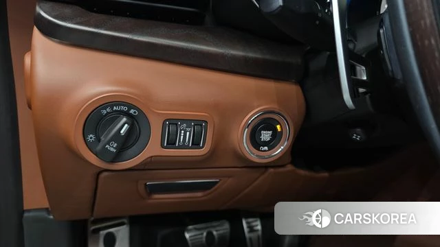 Maserati Quattroporte id 4662713 из Кореи 7