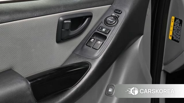 Hyundai The New Grand Starex id 4684263 из Кореи 7