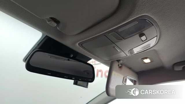 Kia Stonic id 4651536 из Кореи 7