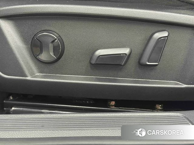 Volkswagen Sagitar id 3869559 из Китая 7