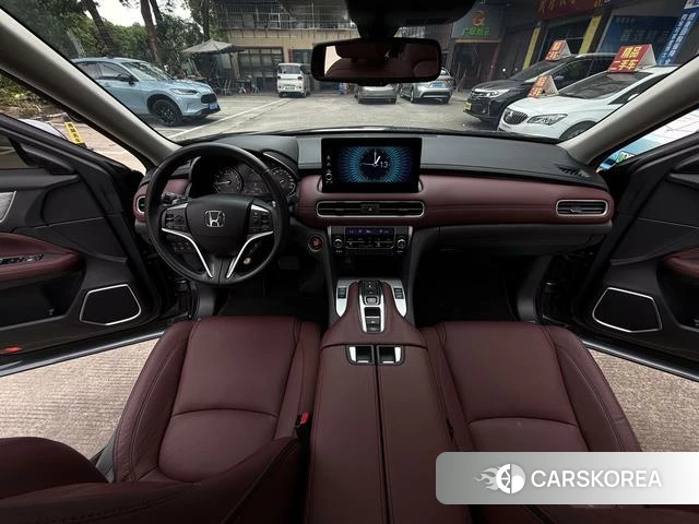 Honda Crown Road id 4298527 из Китая 7