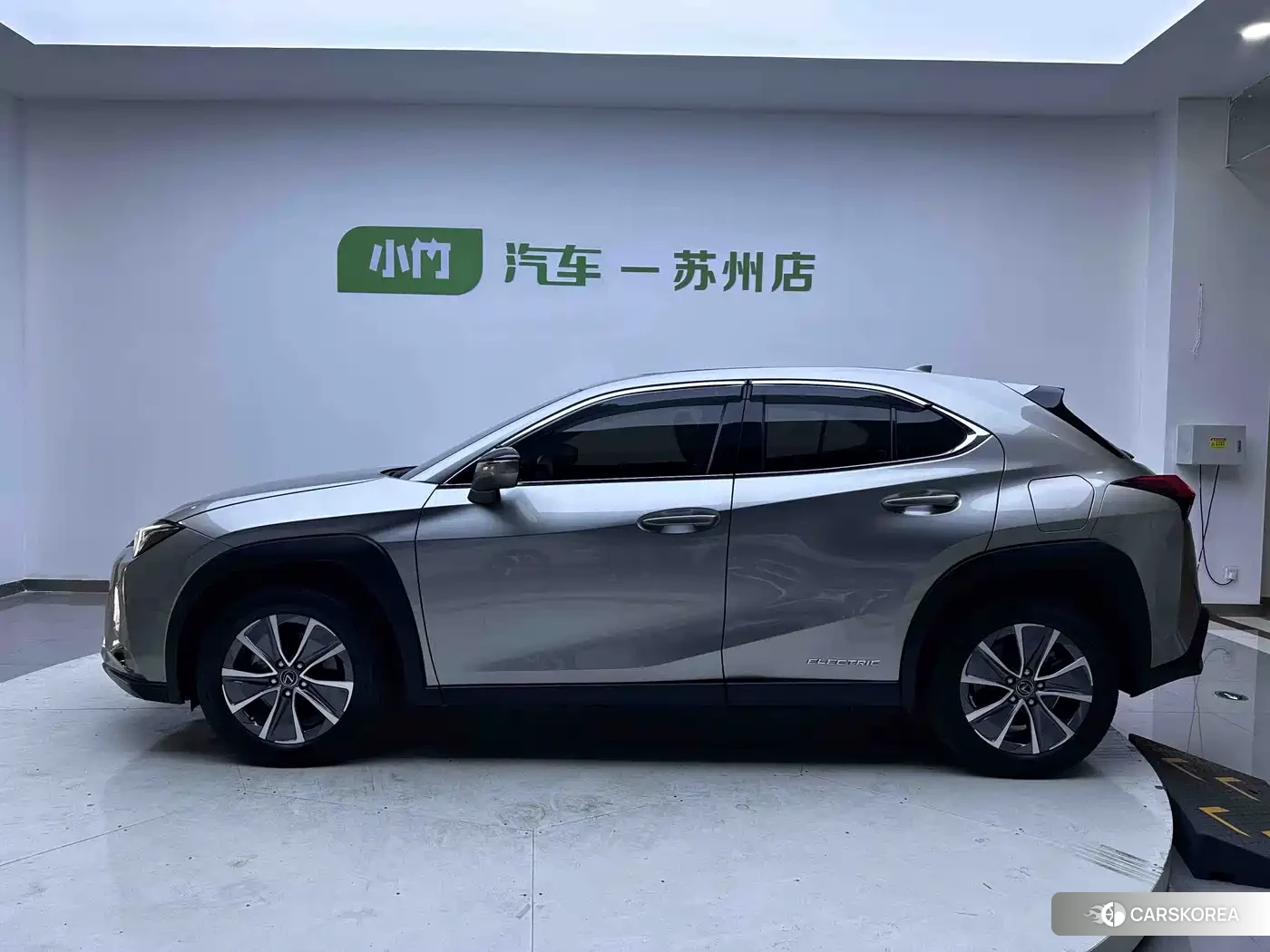 Lexus UX id 4622542 из Китая 7