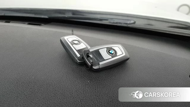 BMW 3 Series (F30) id 4285804 из Кореи 7