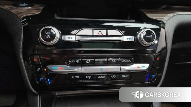 Ford Explorer 6th Generation id 4187112 из Кореи 7