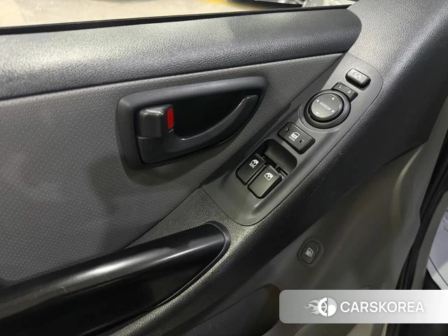 Hyundai The New Grand Starex id 4525633 из Кореи 7