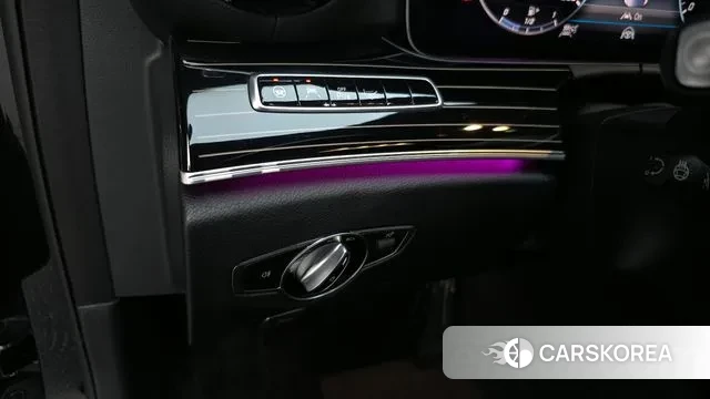 Mercedes-Benz E-Class W213 id 3698449 из Кореи 7