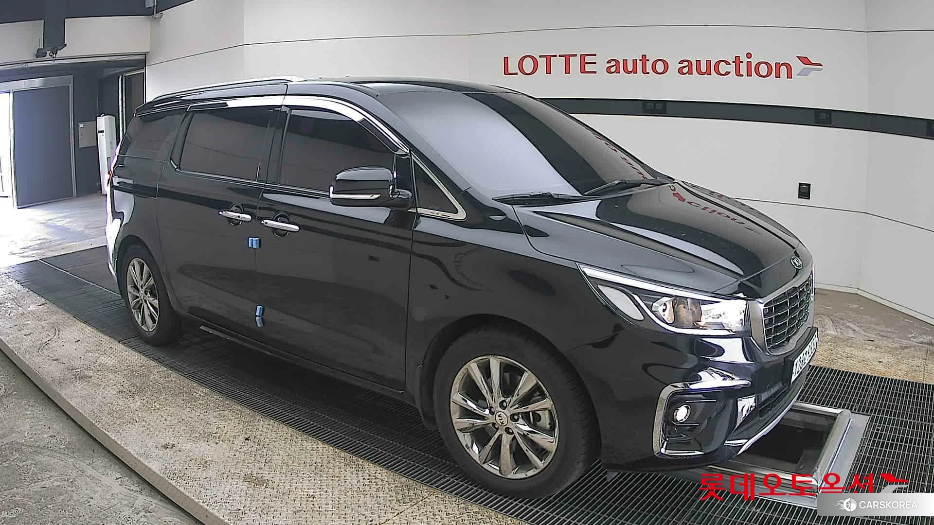 Kia Carnival id 3882130 из Кореи 7