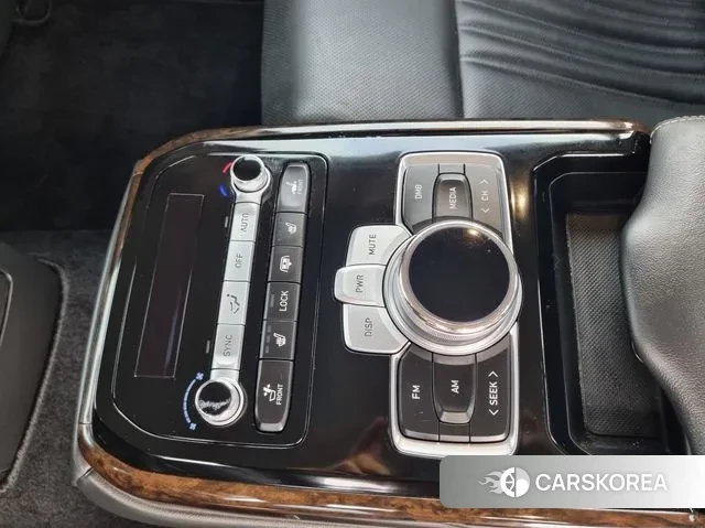 Genesis G90 id 3547257 из Кореи 7