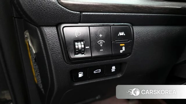 Kia K7 Premier Hybrid id 3942495 из Кореи 7