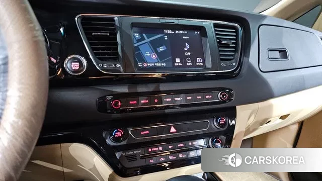 Kia The New Carnival id 3703802 из Кореи 7